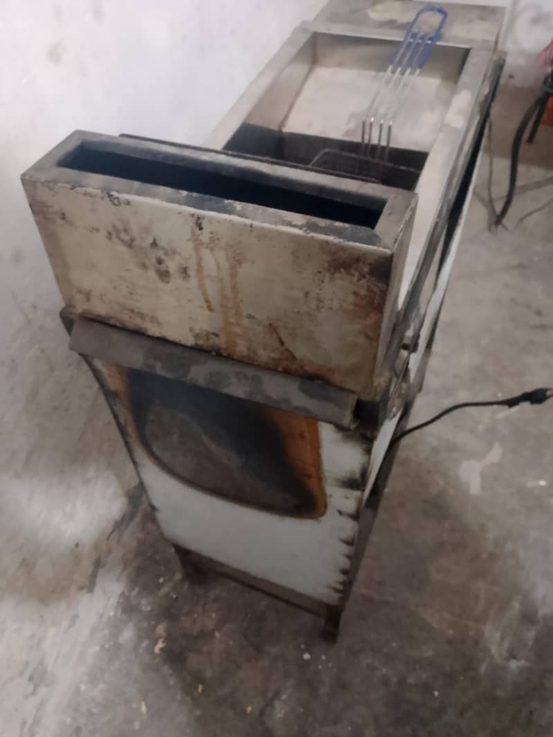 undefined 6