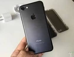 Apple iPhone 7 0