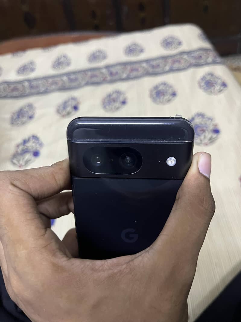 Google Pixel 8 3