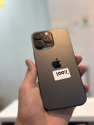 iPhone 16 Pro Max jv