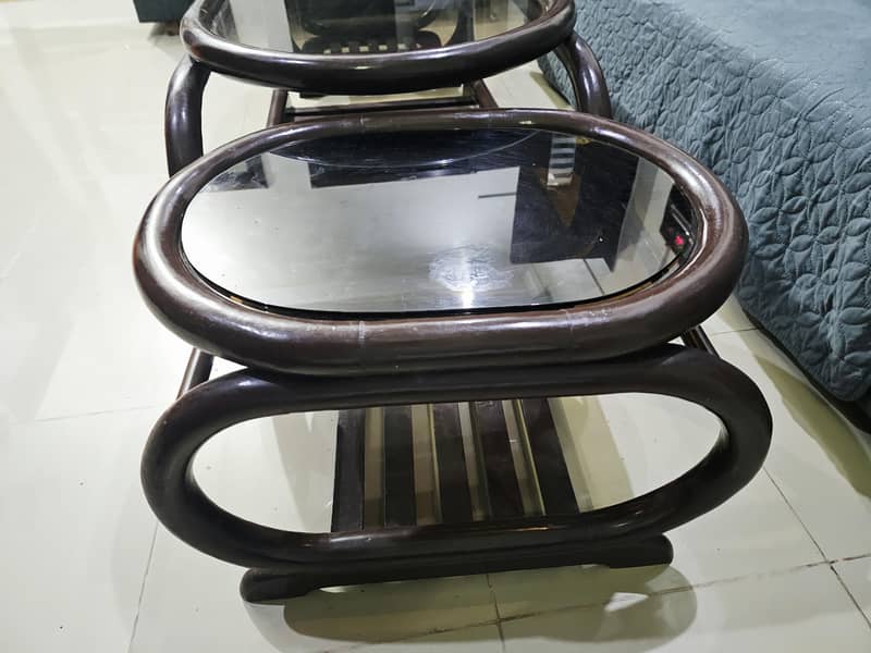 solid wooden tables 2