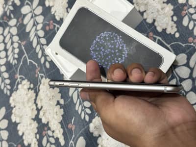 Apple iPhone 6