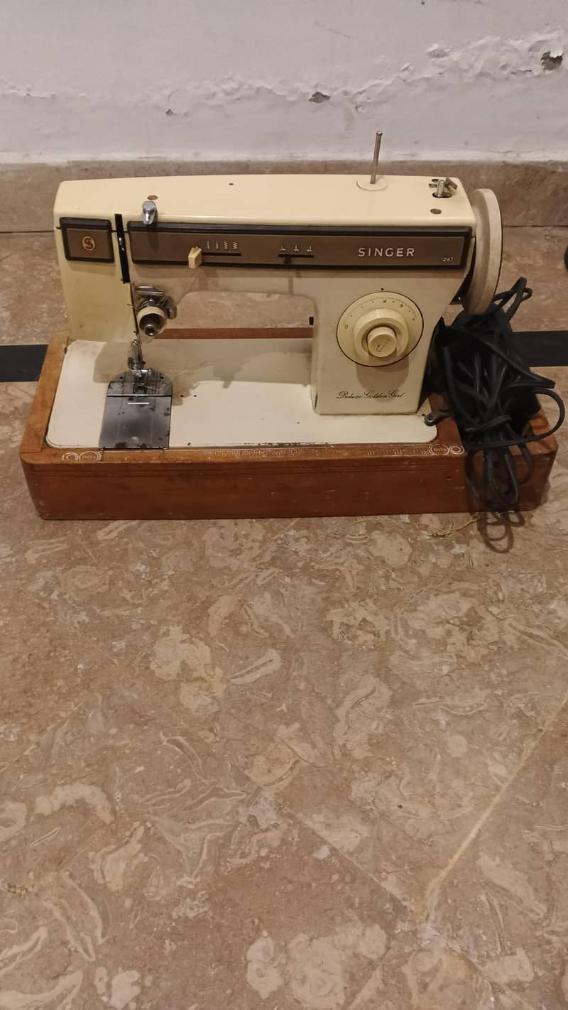 sewing machine 0