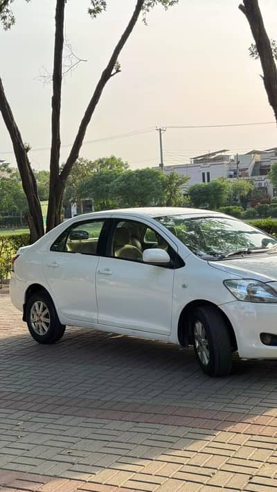 Toyota Belta 2007