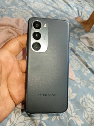 Tecno spark 40 pro plus best phon
