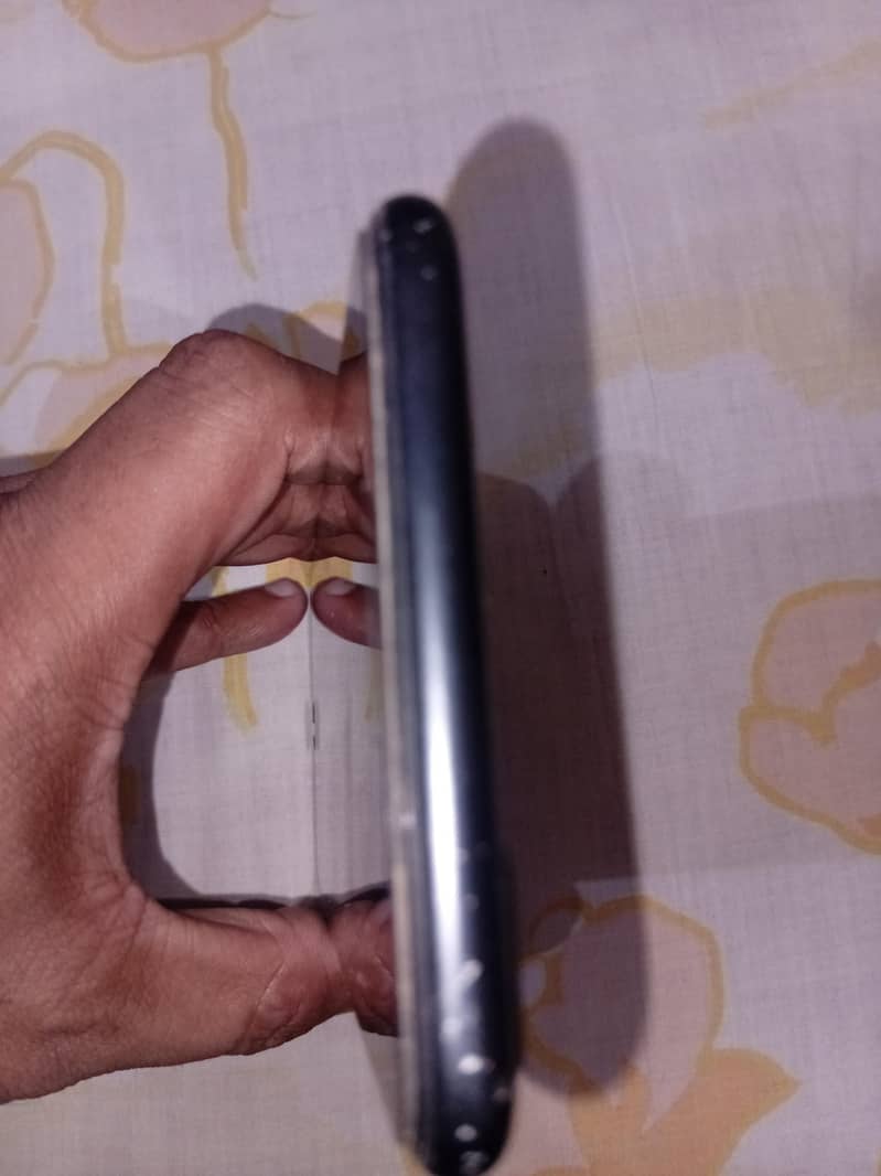 Apple iPhone 7 Plus 4
