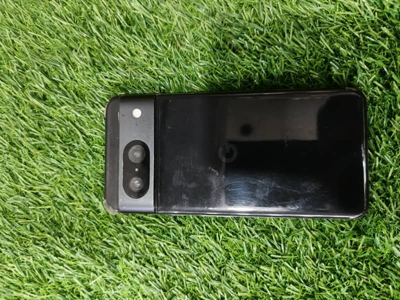 Google Pixel 8 1