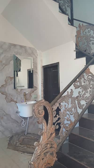 1 kanal 4 bedrooms Premium upper portion for rent in Nfc Housing Society