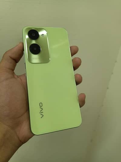 Vivo y18