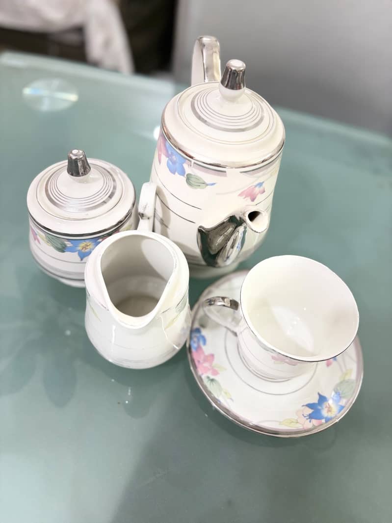Dinner set 0