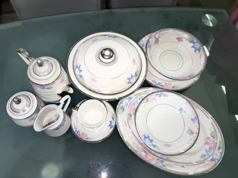 Dinner set 2