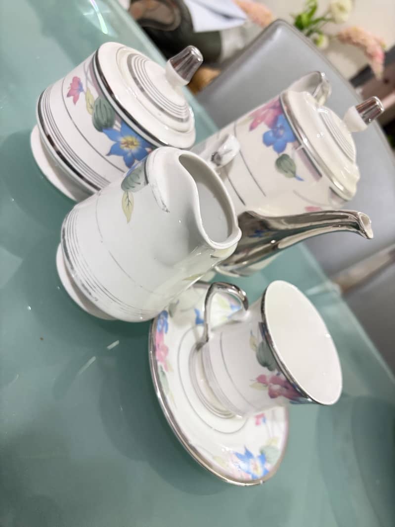 Dinner set 6