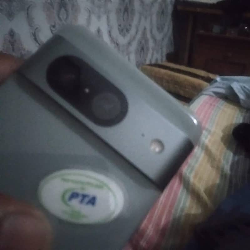 Google Pixel 8 0