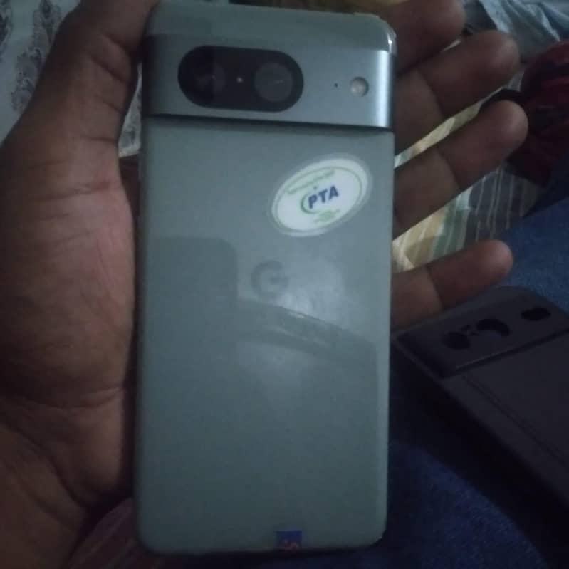 Google Pixel 8 1