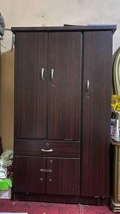 2 door almari