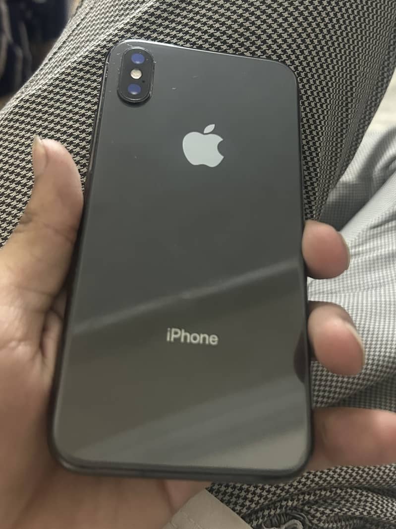 Apple iPhone X 1