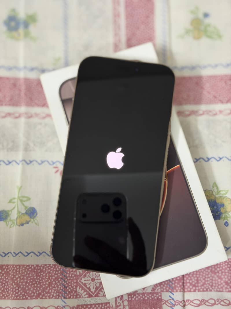 Iphone 16 Pro Max 4