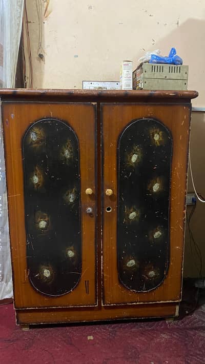2 door almari