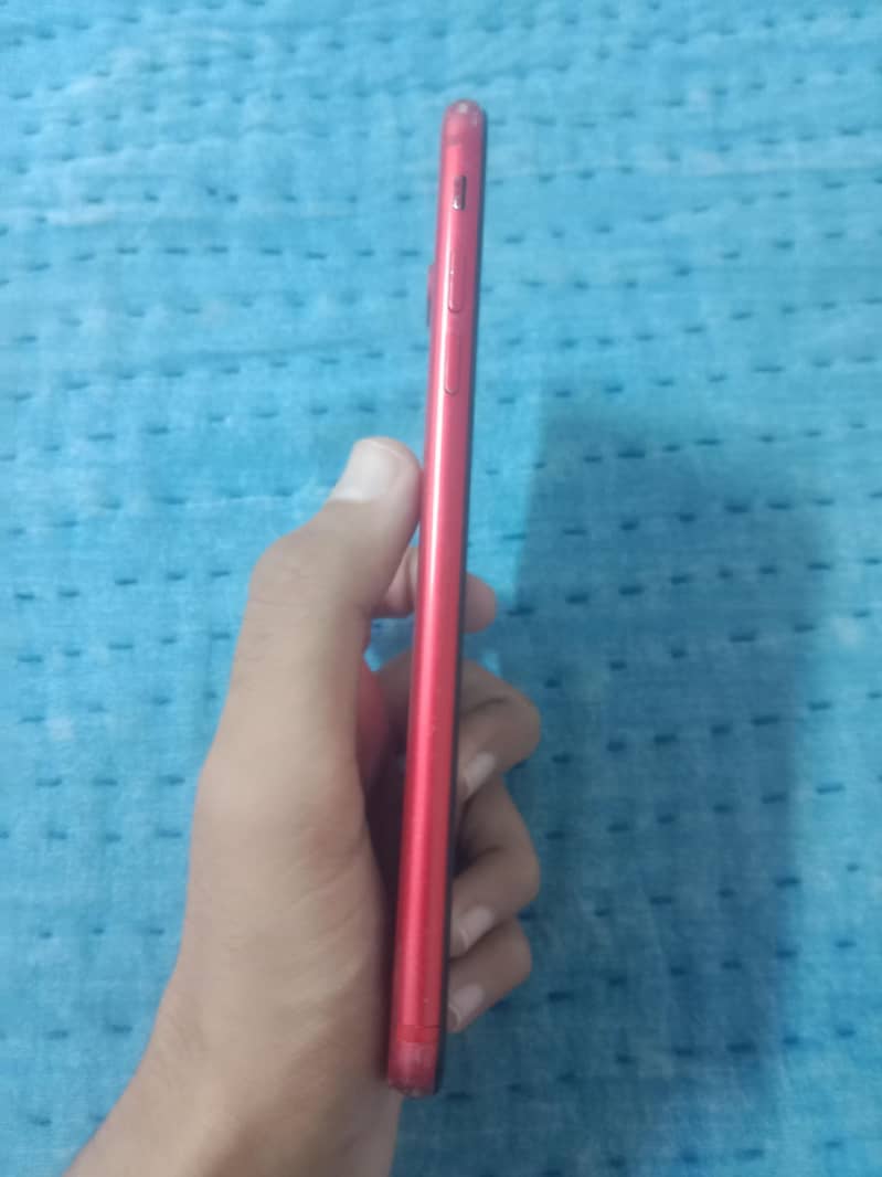 Apple iPhone 8 Plus 2