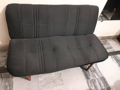 bolan sofa seat in good condition