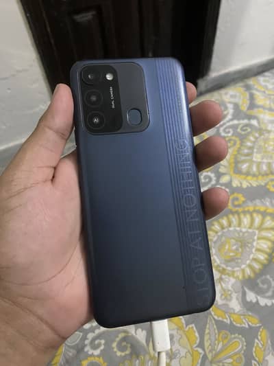 Tecno Spark 8C 3+1gb 64gb total genuine