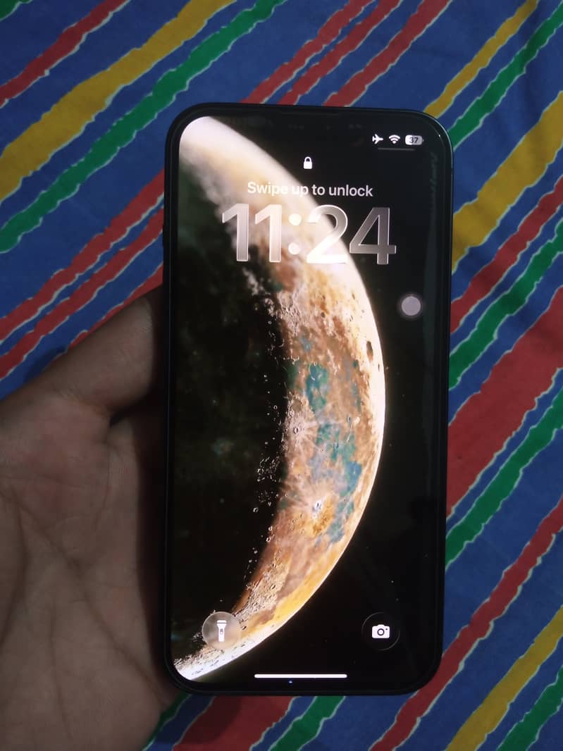 iPhone 13 2