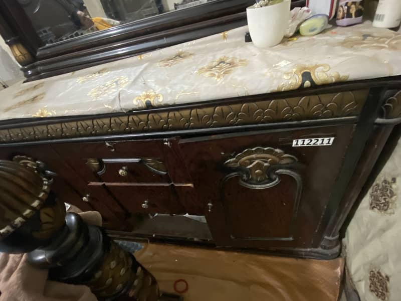 King Size bed 1