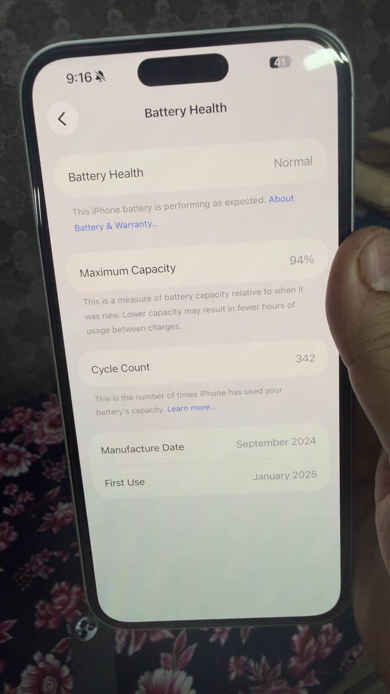 Apple iPhone 16 Plus 1