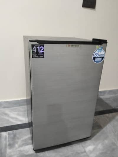Room fridge in new condition