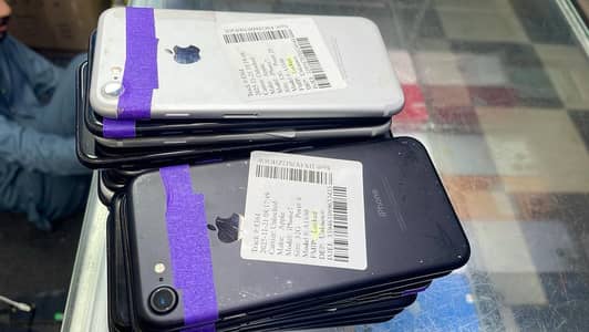 iPhone 7 Non PTA /Jv