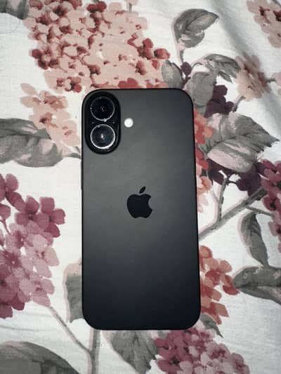 Apple iPhone 16