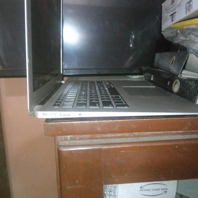 Macbook_Air 1