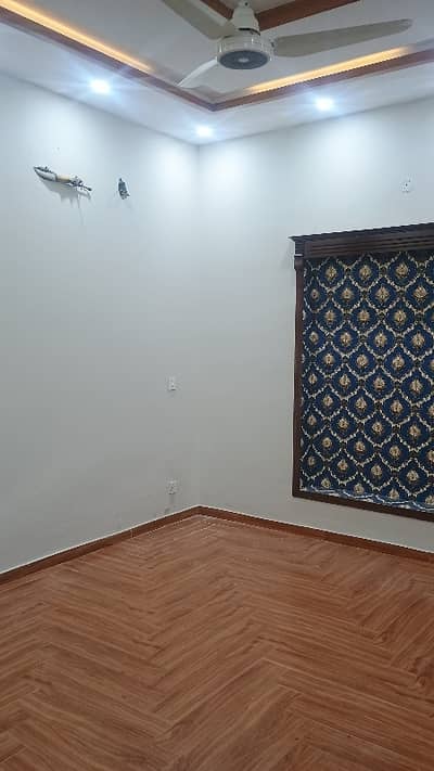 Buy your ideal 1000 Square Feet Flat in a prime location of Top City 1