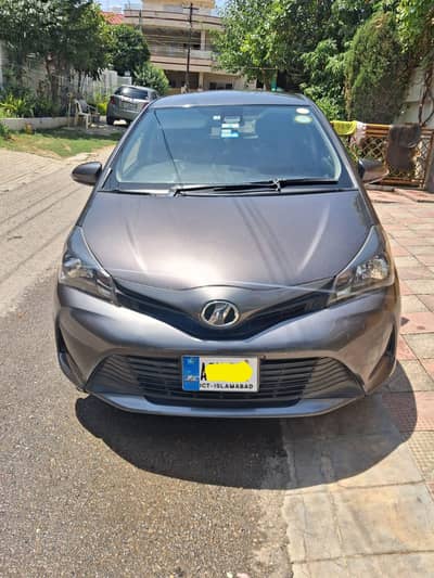 Toyota Vitz 2016