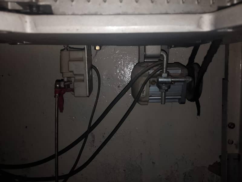 over lack machine jacktec 1
