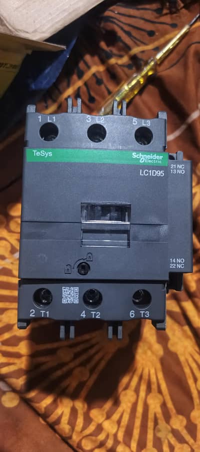 Schneider Electric LC1D95