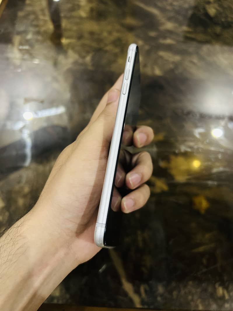 IPhone 7 Plus 2