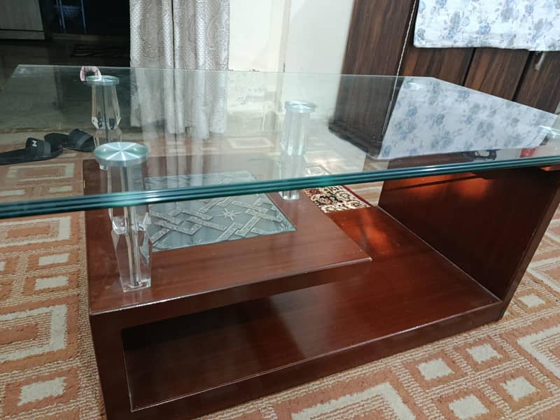Five seater Sofa with Table 6