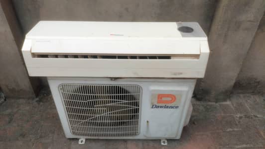 1.5 ton Dawlance non inverter Ac