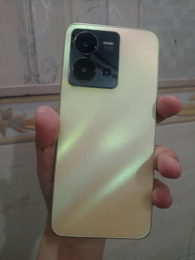 model vivo y35 condition 10 by 10