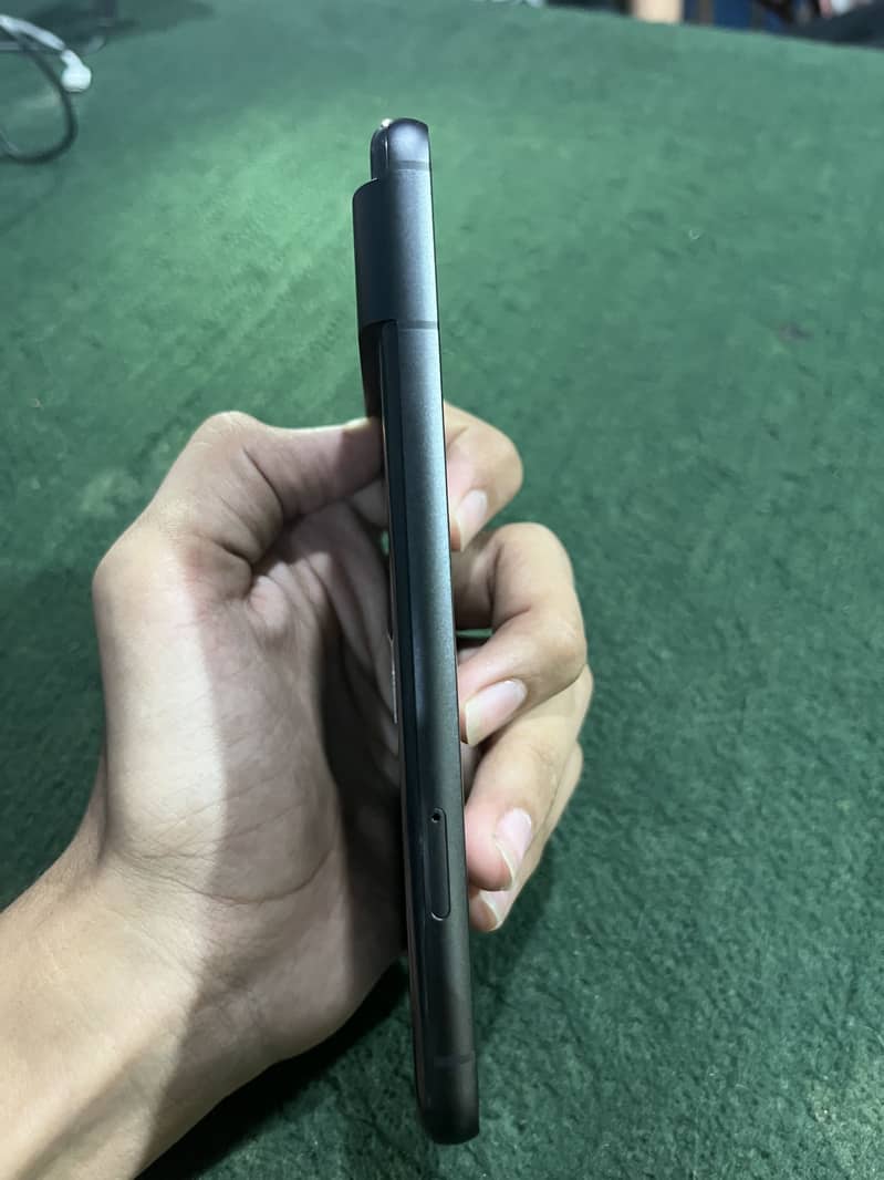 Google Pixel 8 3