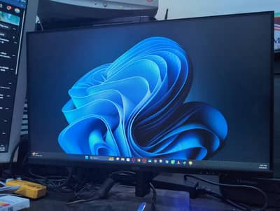 EASE G24i28