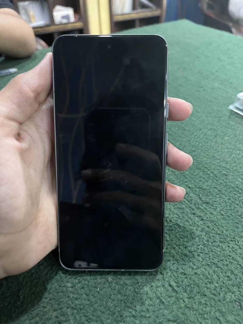 Google Pixel 8 1