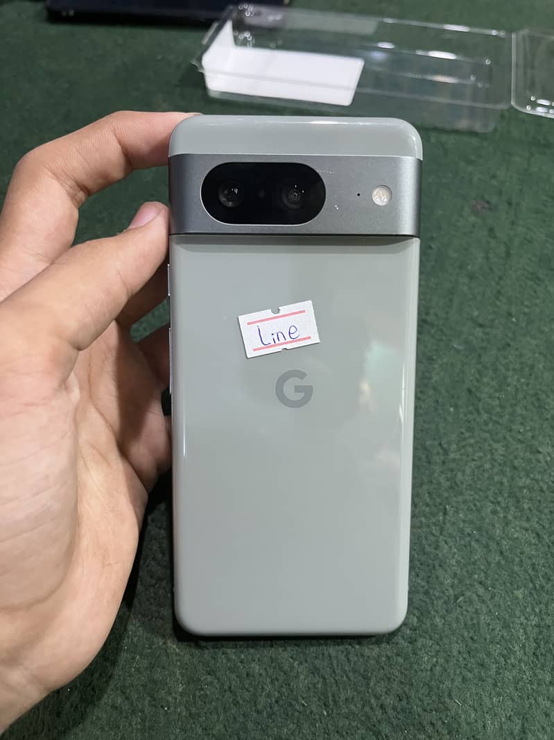 Google Pixel 8 0