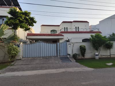 1 Kanal 5 Bedroom House For Sale In FF Sector Phase 4