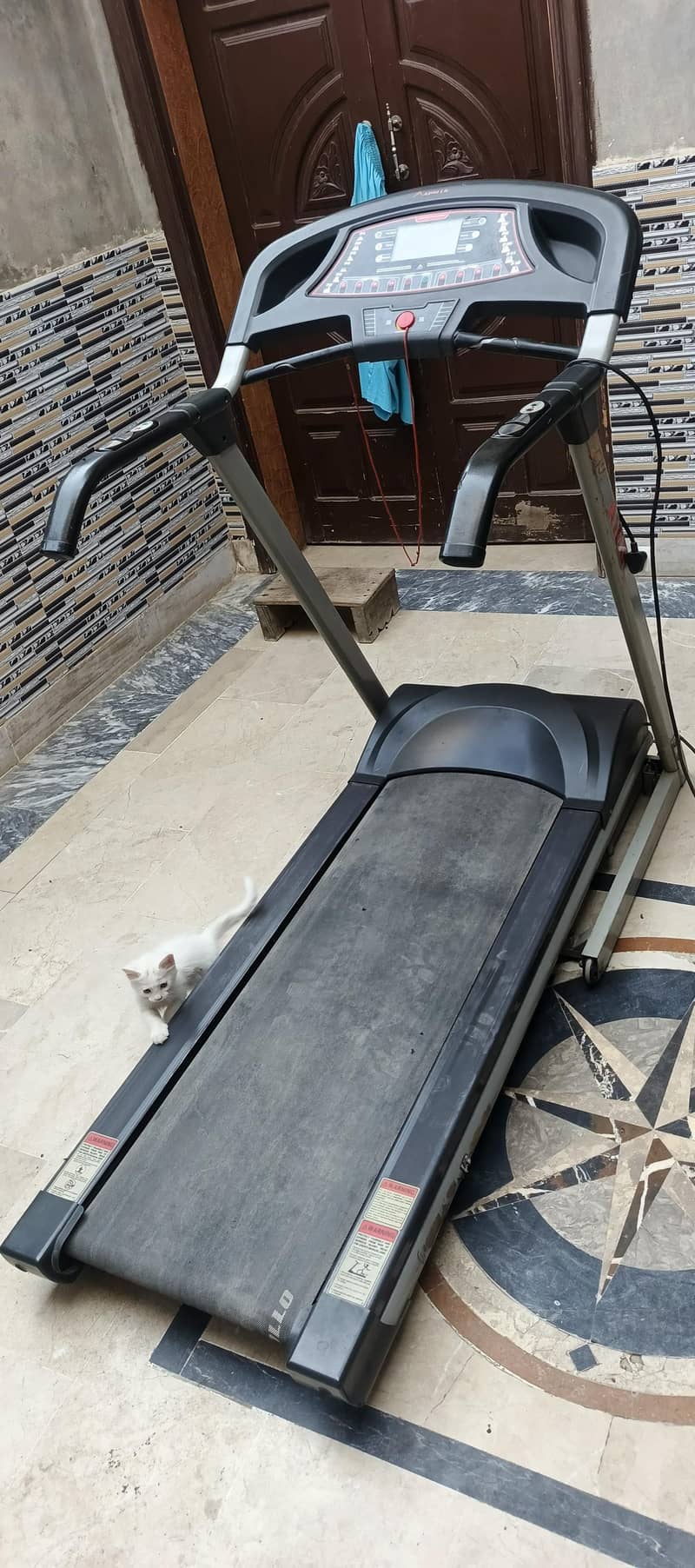 Running machine 2