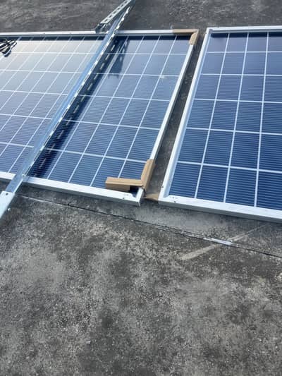 Brand new pannel Lonji 10x 650 watts N type