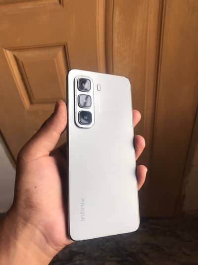 Infinix Hot 50