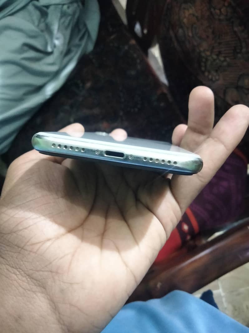Apple iPhone X 1