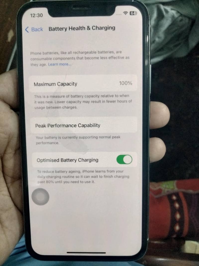 Apple iPhone X 4